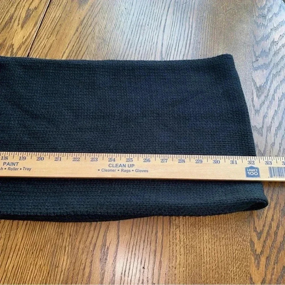 ACRYLIC Knit Scarf with Hand Pockets - Picture 6 of 7